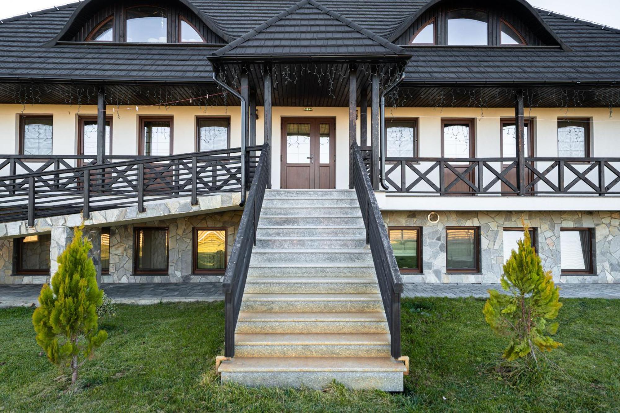 فندق Casa Andra Siret المظهر الخارجي الصورة